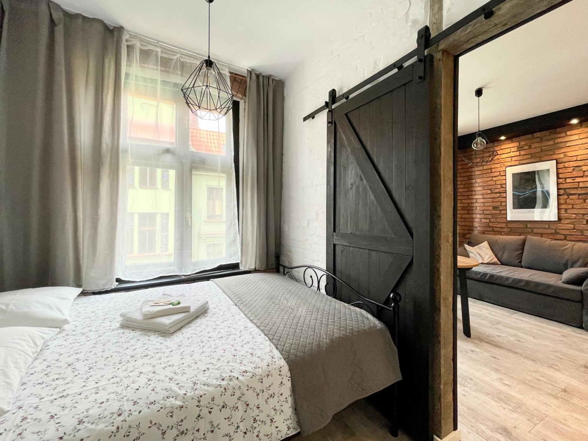 Copernicus Street Apartment - Broken Flowers And Twin Peaks Stary Toruń Exterior foto