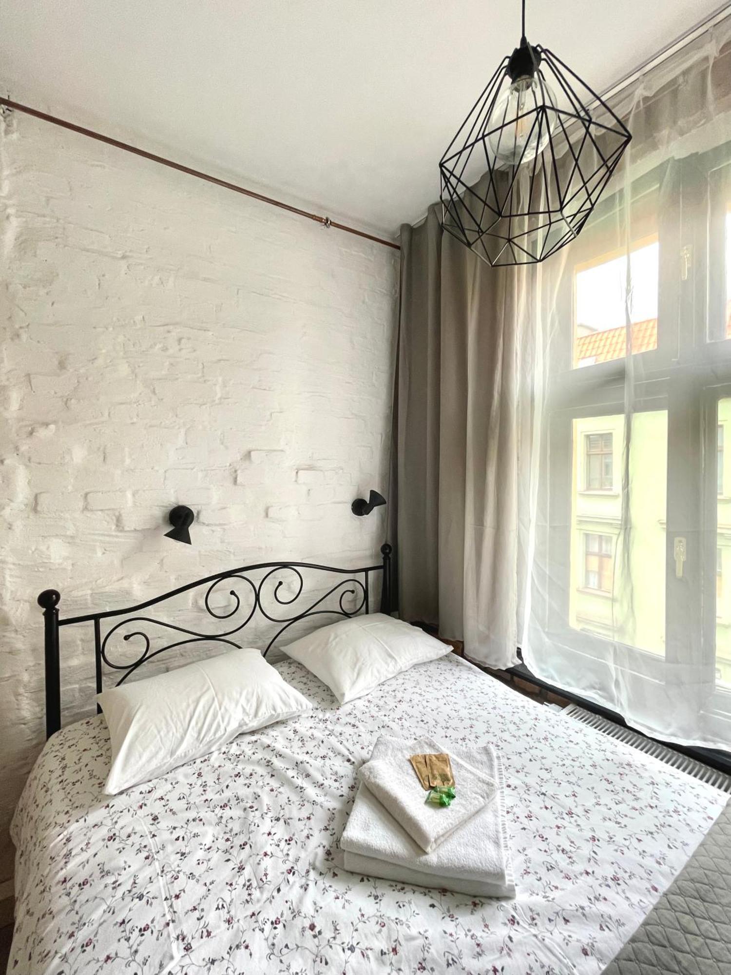 Copernicus Street Apartment - Broken Flowers And Twin Peaks Stary Toruń Exterior foto